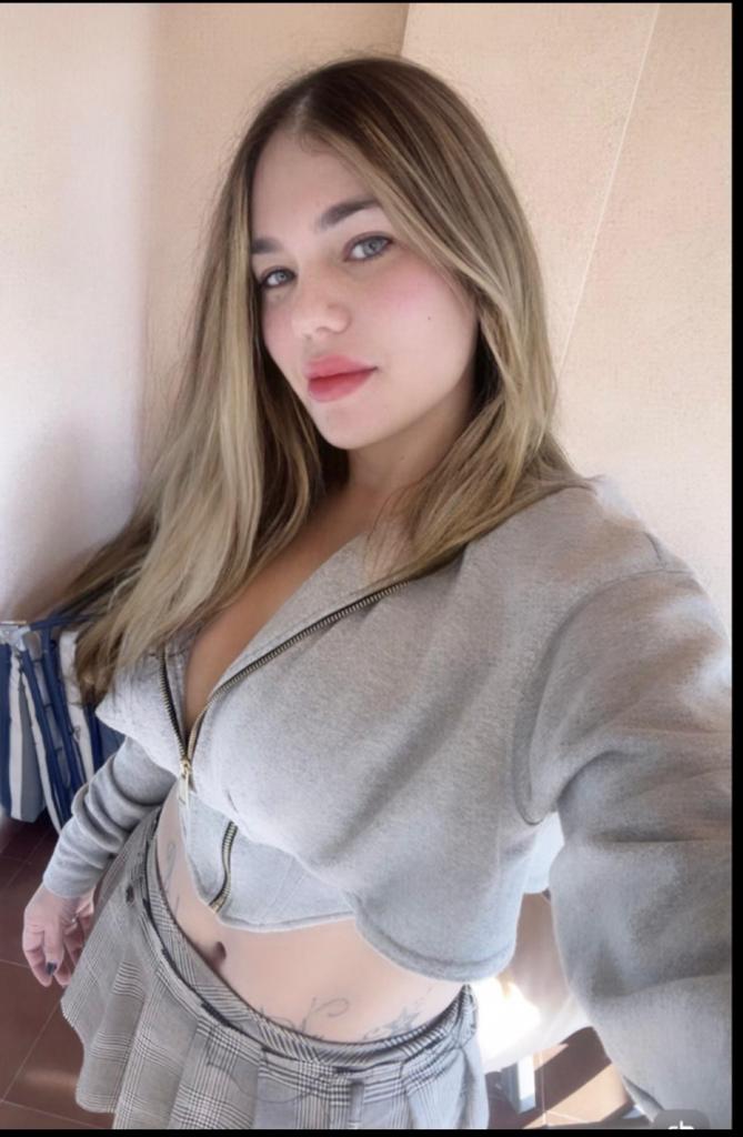 Chica busca chico en Córdoba: Chica busca chico