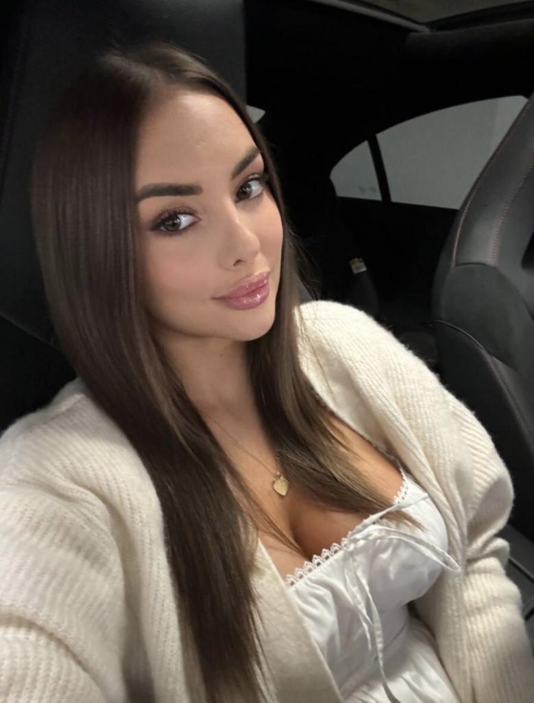 613872114: Chica busca chico en Madrid