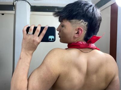 643176930: Chico busca chica en Zaragoza