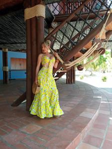 643264765: Transexual en Granada