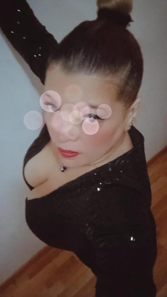 Chica busca chico en Gerona: 