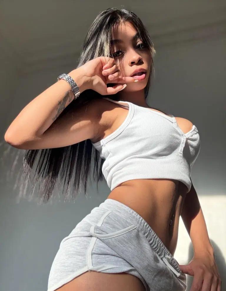 Chica busca chico en Teruel: 