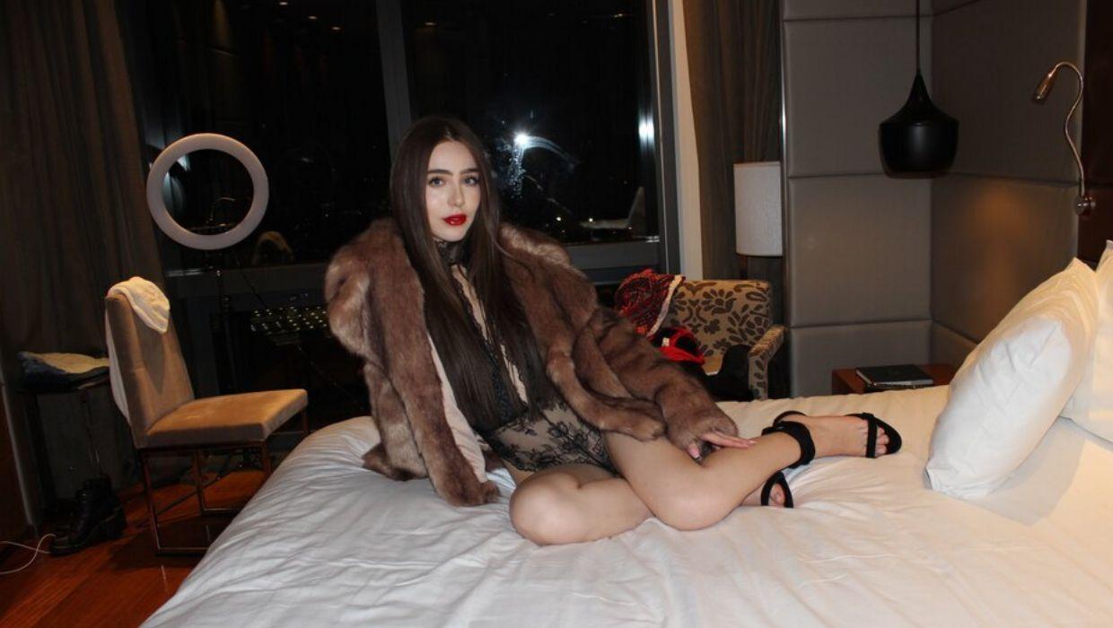 675453418: Chica busca chico en Málaga