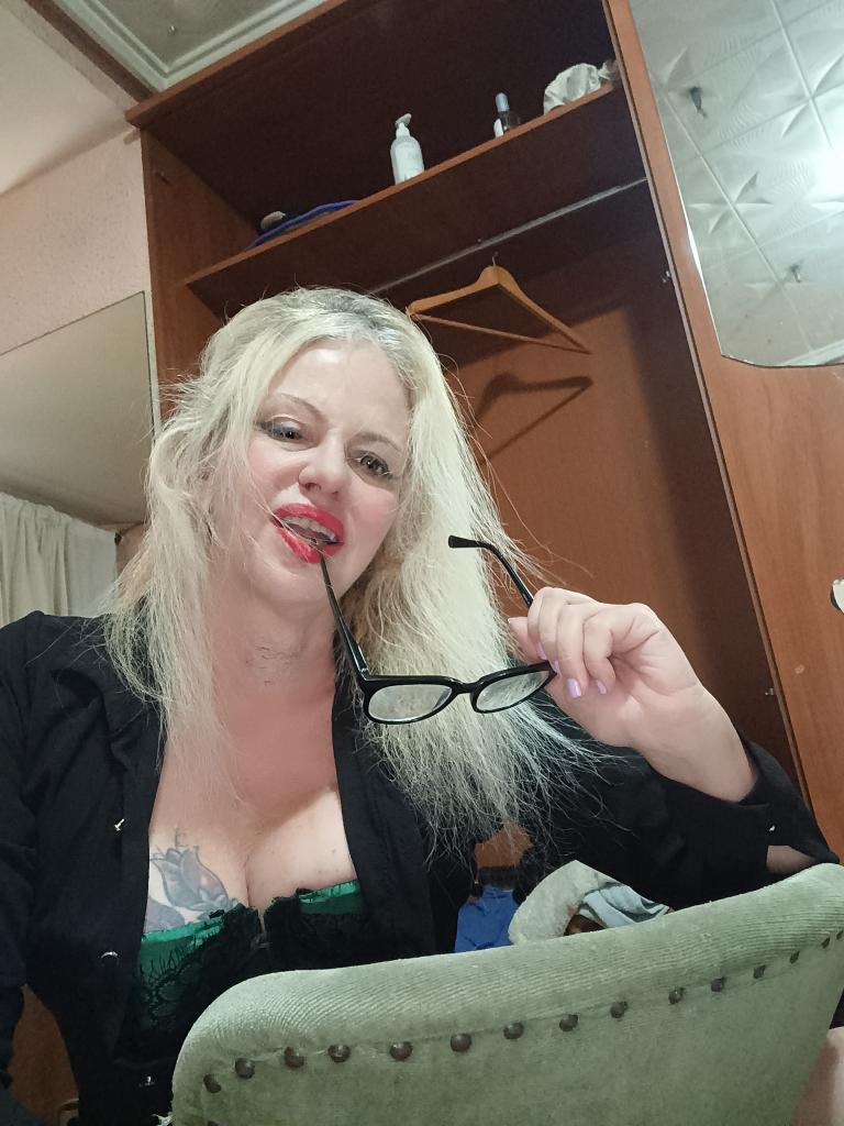 Chica busca chico en Valencia: 