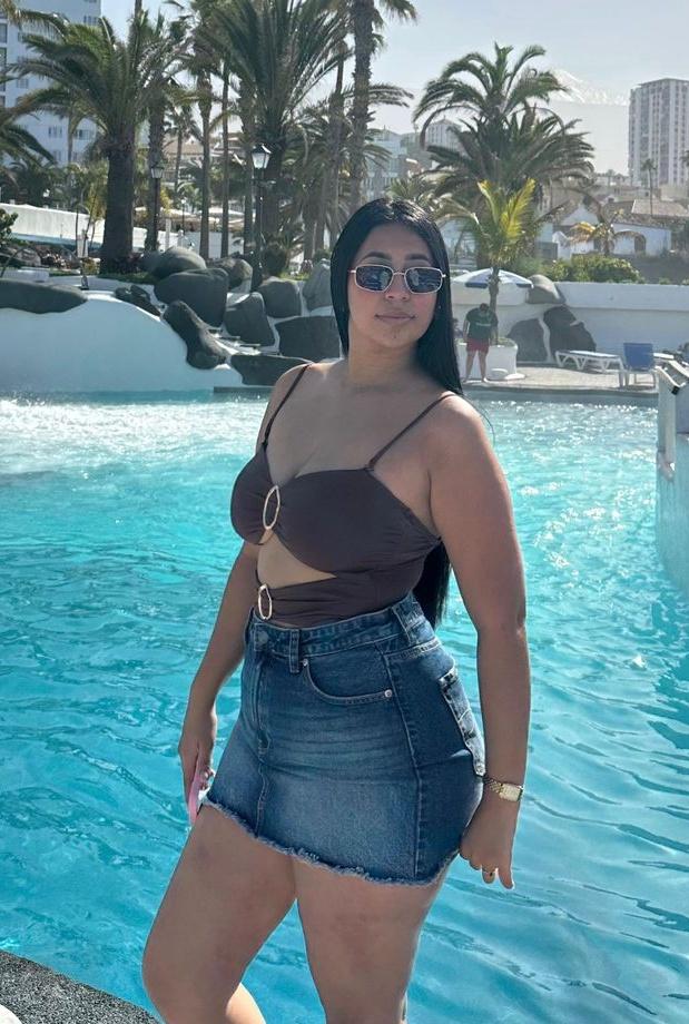 Chica busca chico en Tenerife: Chica busca chico