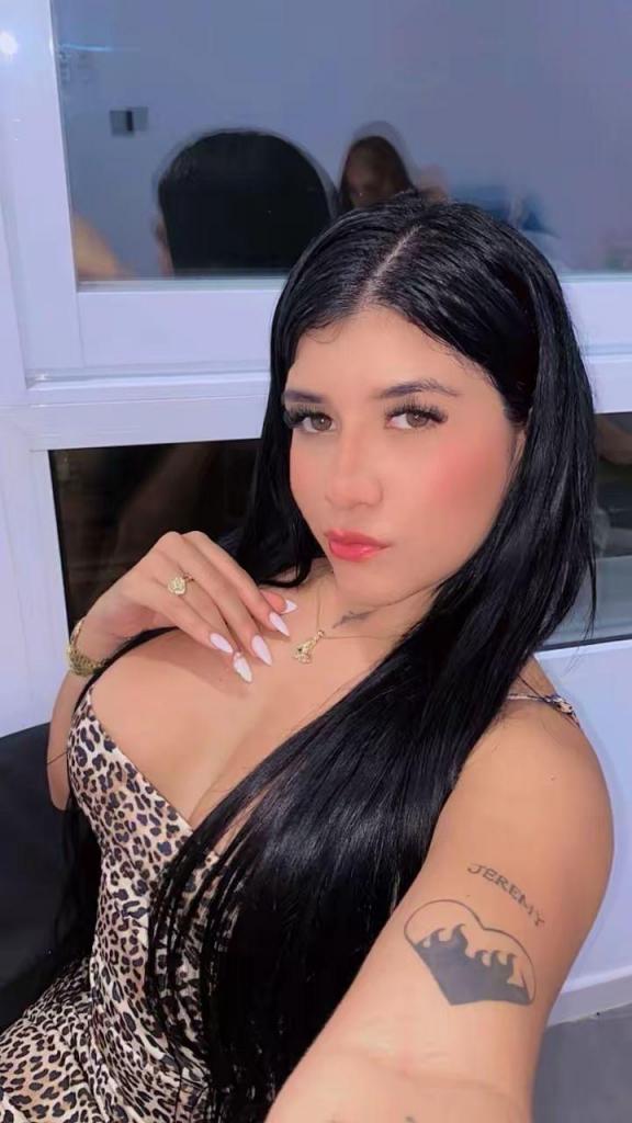 643308314: Chica busca chico en Castellón