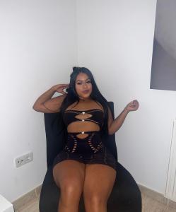 661489044: Chica busca chico en León