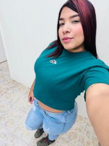 647242768: Chica busca chico en Almería