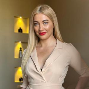 613951043: Chica busca chico en Cádiz