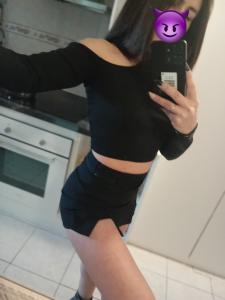 643014311: Chica busca chico en Málaga