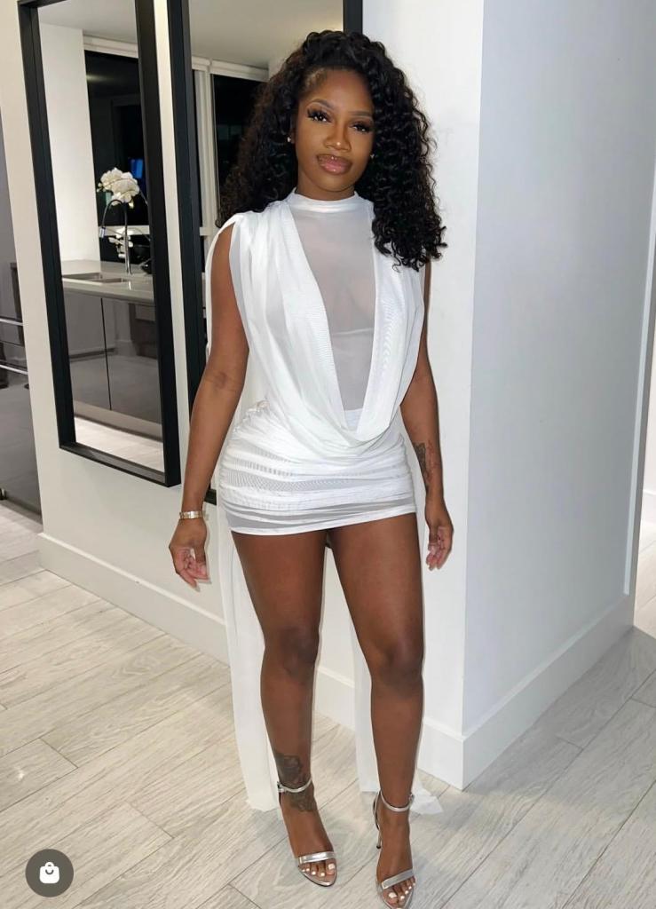 Chica busca chico en Cádiz: Chica busca chico