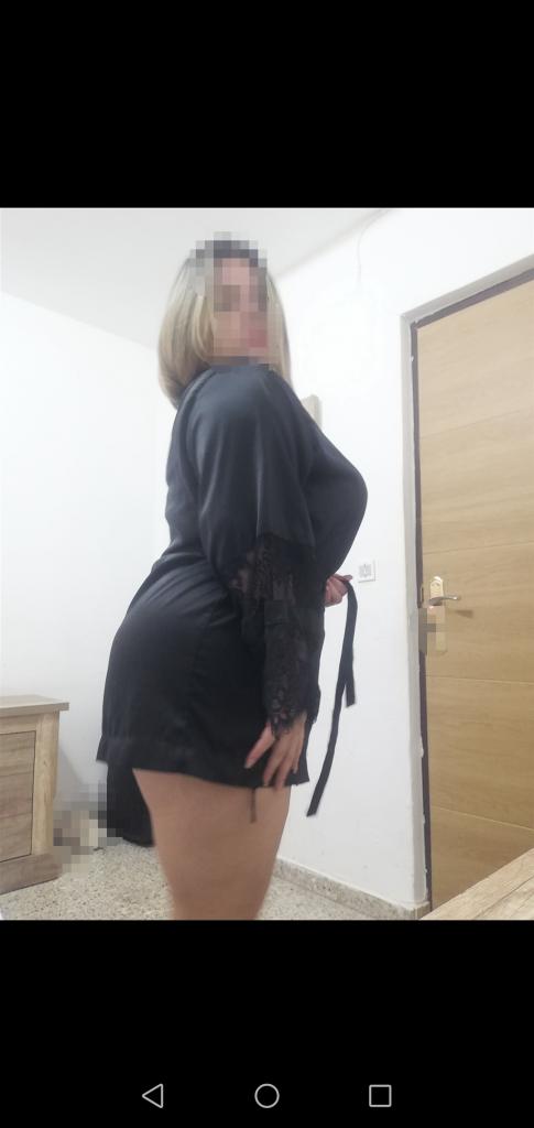 Chica busca chico en Asturias: 