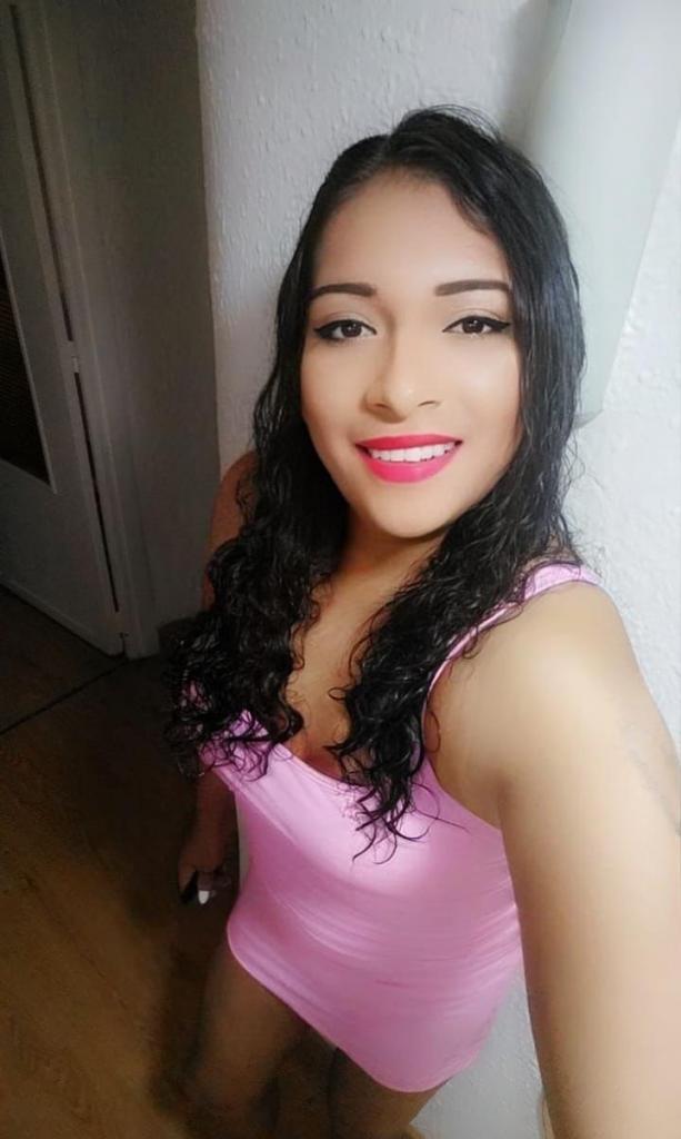 611772092: Transexual en Zaragoza