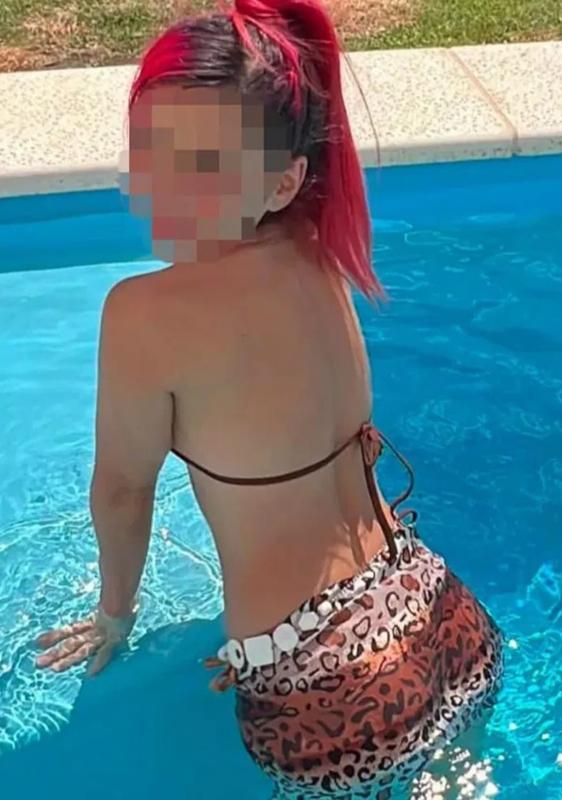 Chica busca chico en Cádiz: 