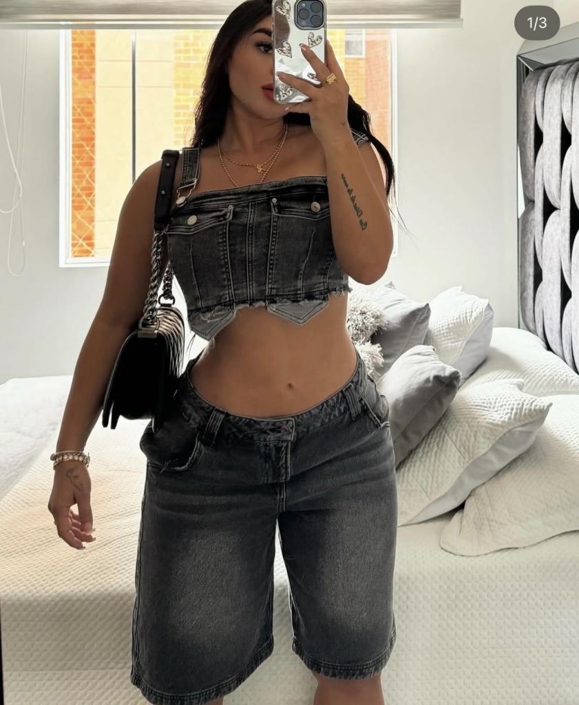 Chica busca chico en Granada: 