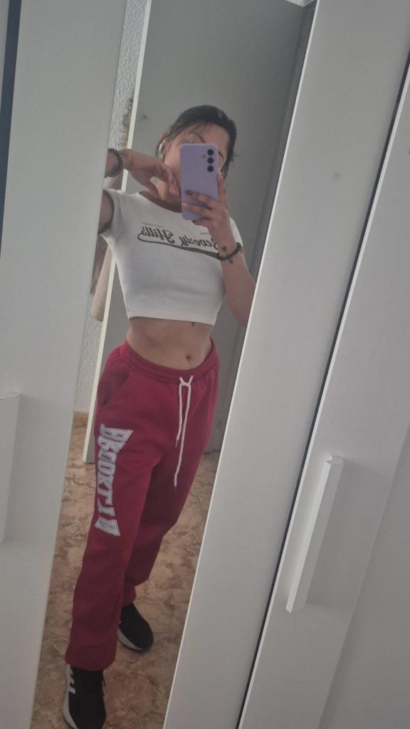 Chica busca chico en Jaén: 