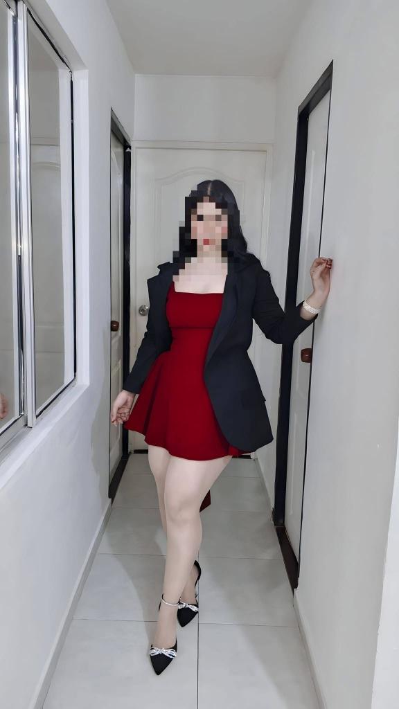 692077495: Chica busca chico en Valencia