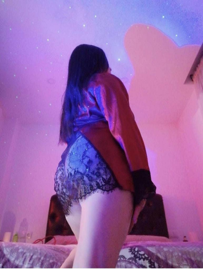 Chica busca chico en Barcelona: 