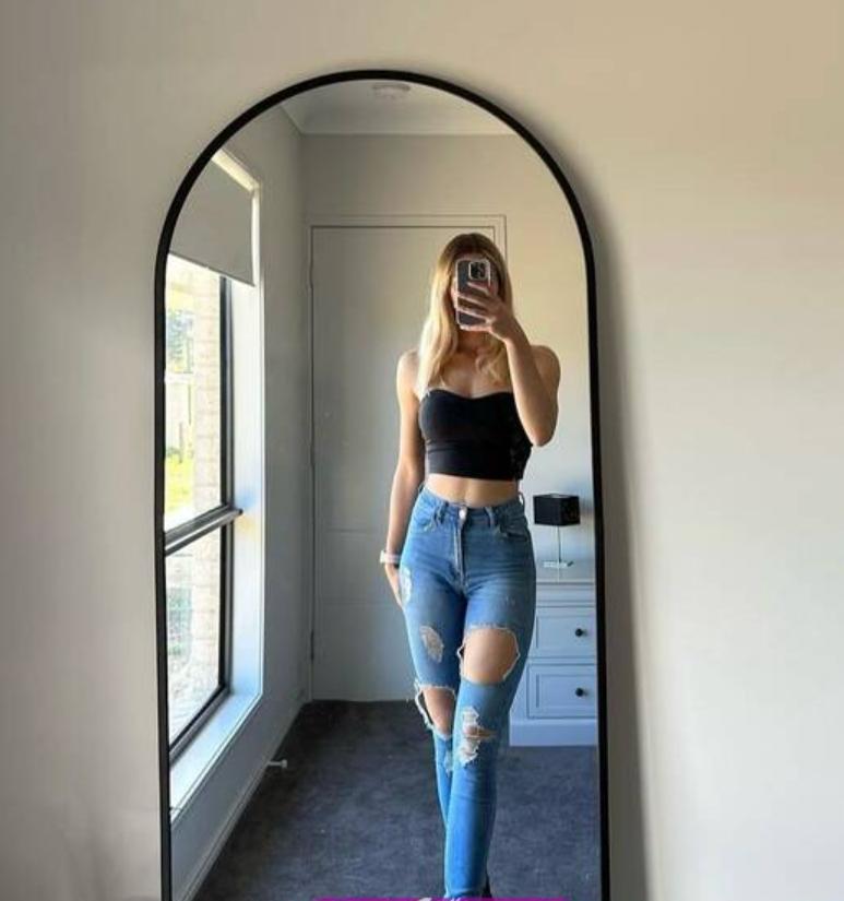 Chica busca chico en La Coruña: 