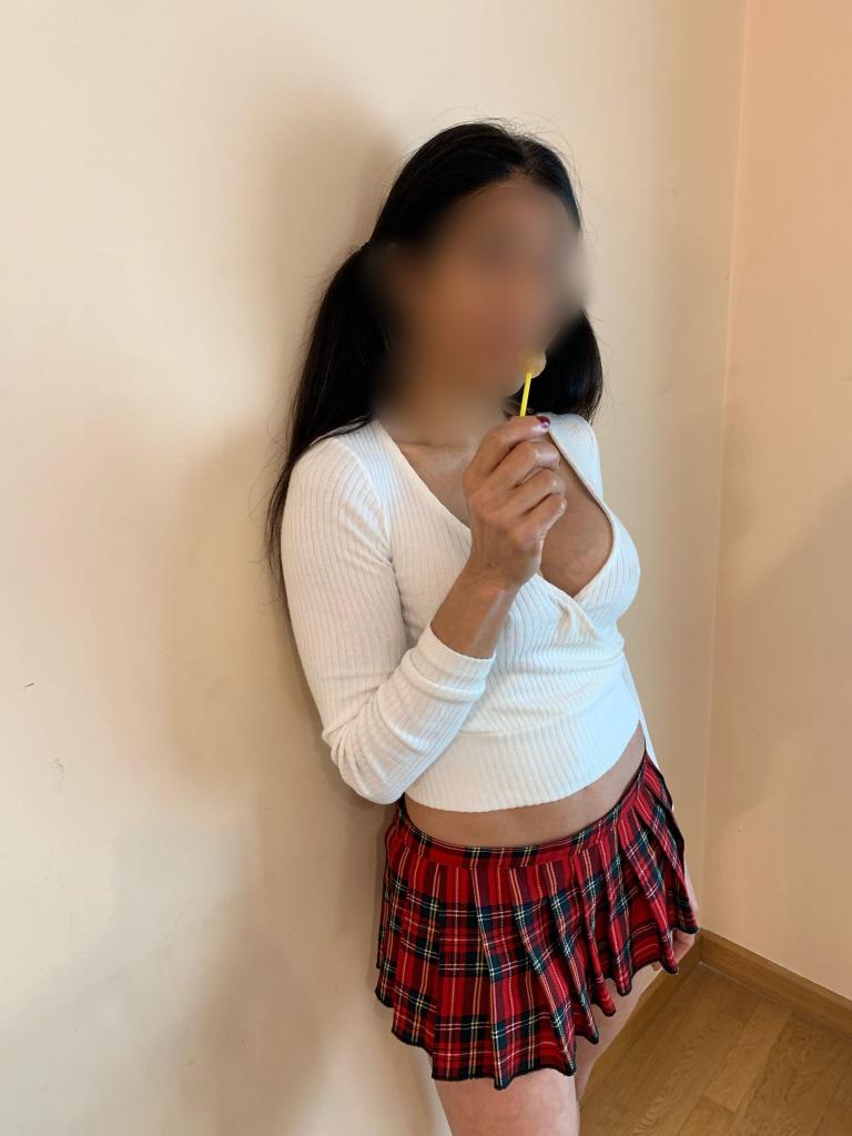 Chica busca chico en Asturias: 