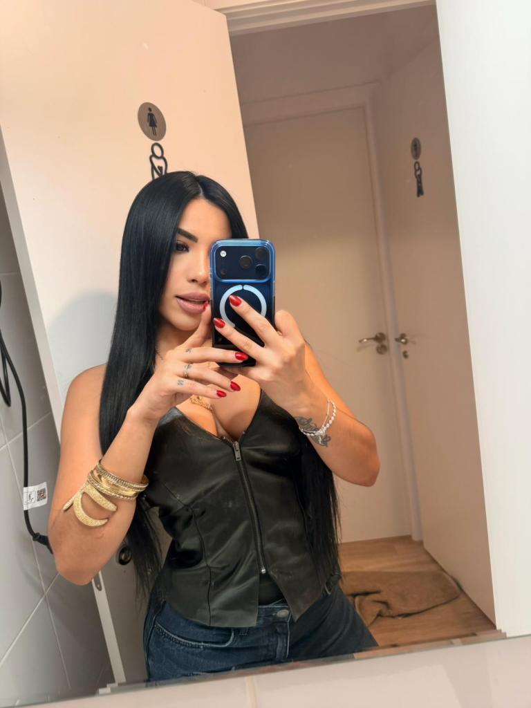 Chica busca chico en Mallorca: 