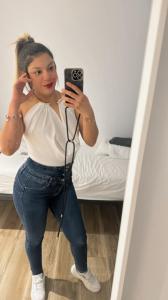 674009380: Chica busca chico en Málaga