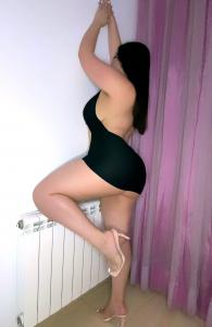 611298881: Chica busca chico en Gerona