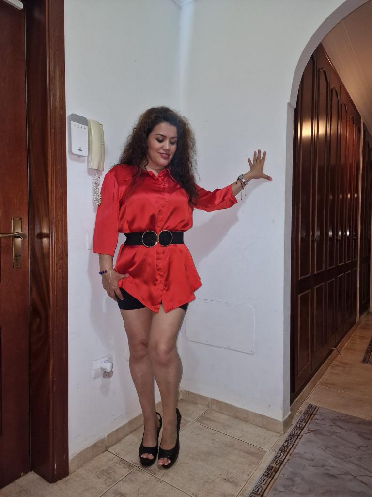 Chica busca chico en Tenerife: 