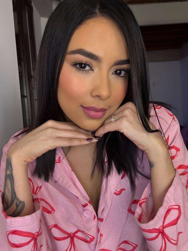 Chica busca chico en Málaga: Chica busca chico