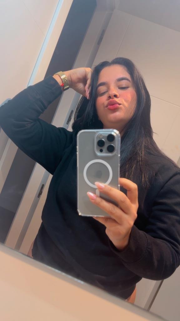 Chica busca chico en Tenerife: 