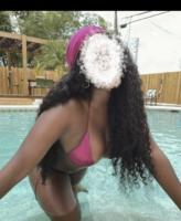 632779229: Chica busca chico en Barcelona