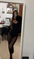 631671019: Chica busca chico en Madrid