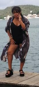 664371235: Chica busca chico en Valencia