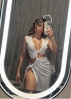 647282188: Chica busca chico en Gerona