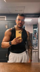 617819571: Chico busca chica en Las Palmas