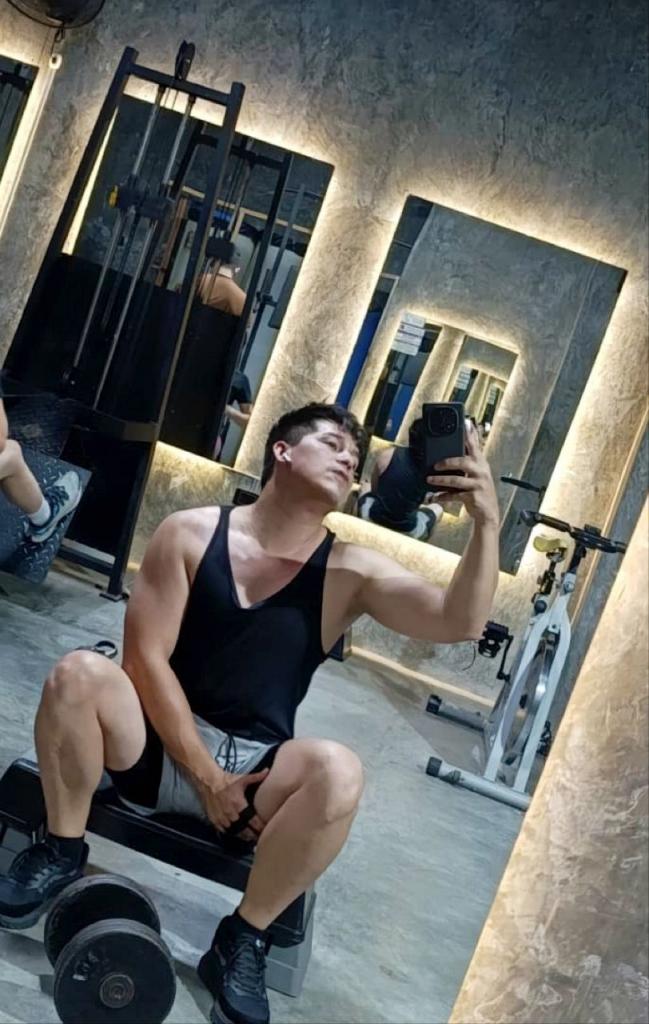 631142718: Chico busca chica en Murcia