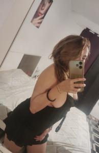 614741224: Chica busca chico en Valencia