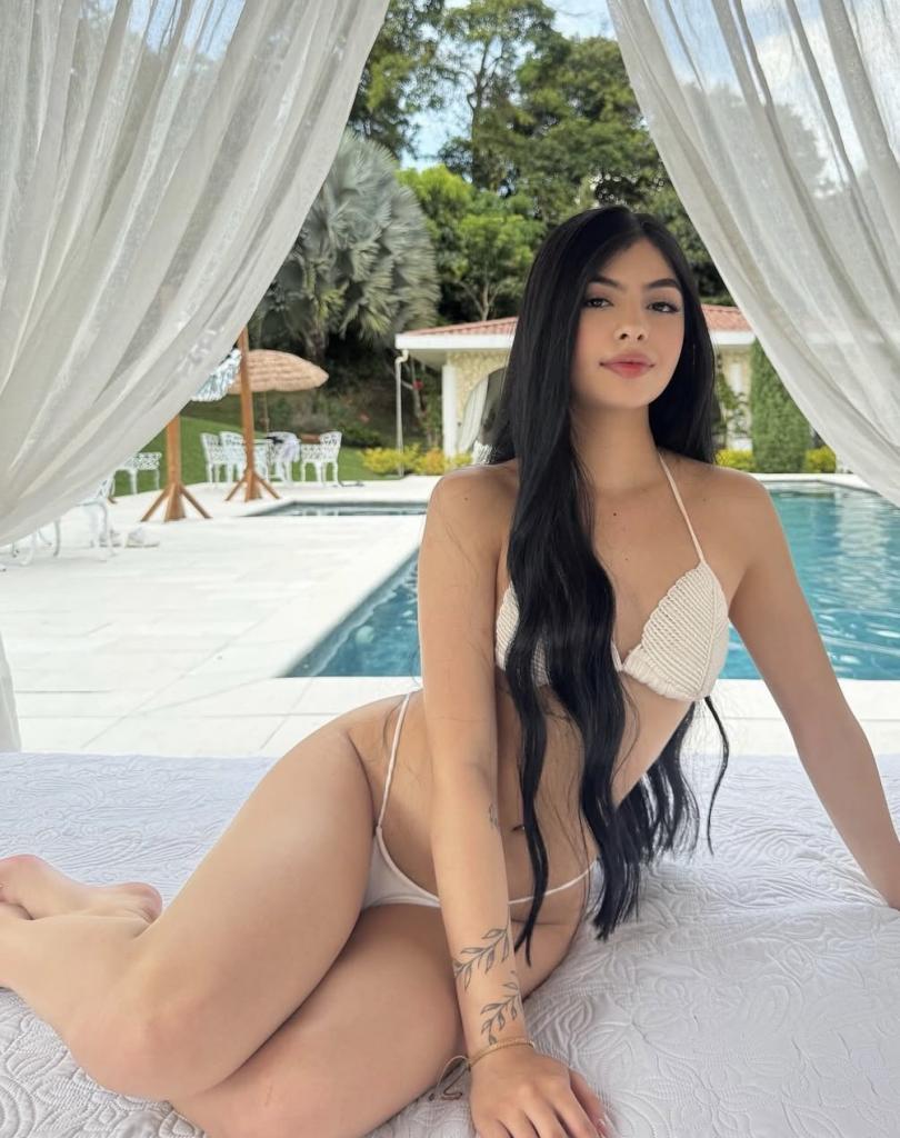 Chica busca chico en Barcelona: 