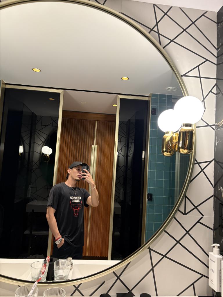 Chico busca chica en Barcelona: 