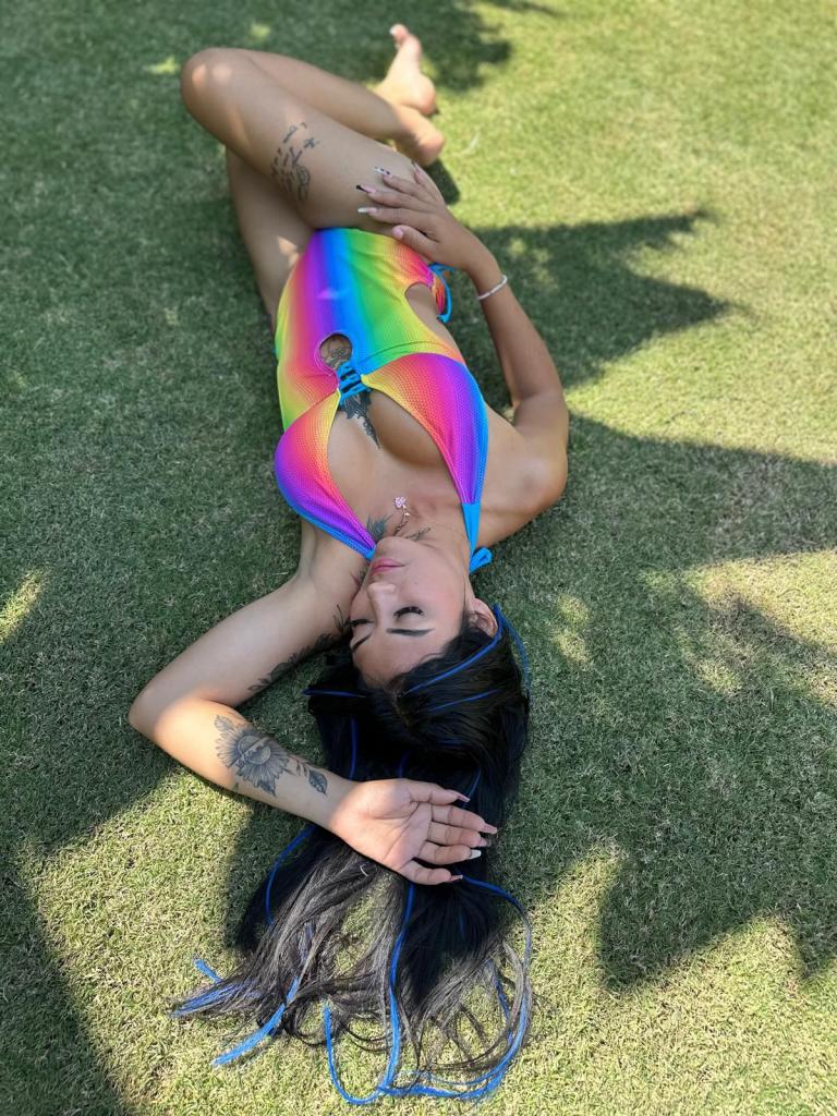 Chica busca chico en Cádiz: 