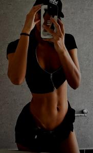 Chica busca chico en Tenerife: 