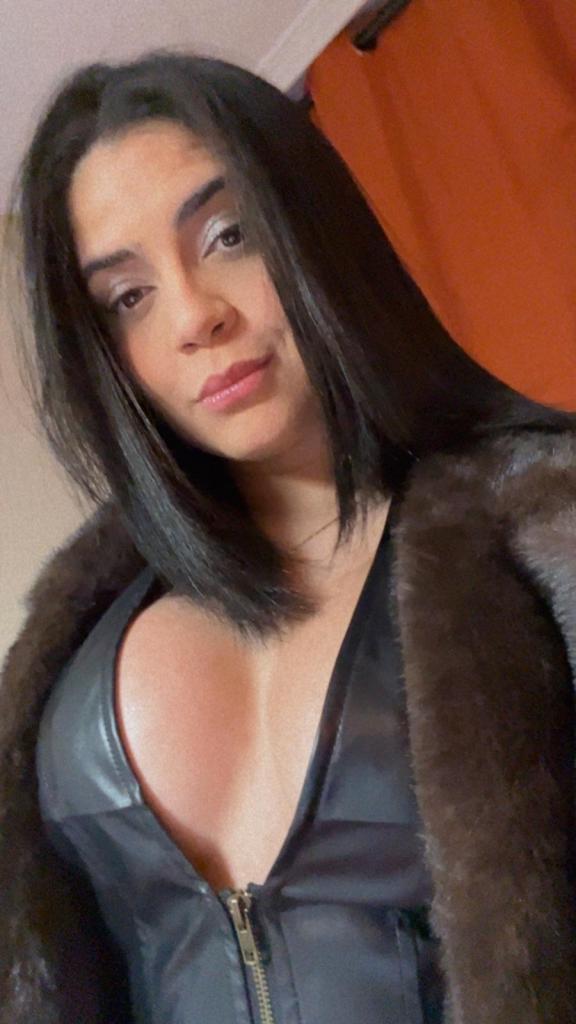 Chica busca chico en Cantabria: 