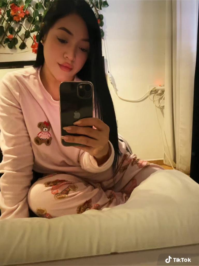 Chica busca chico en Almería: 