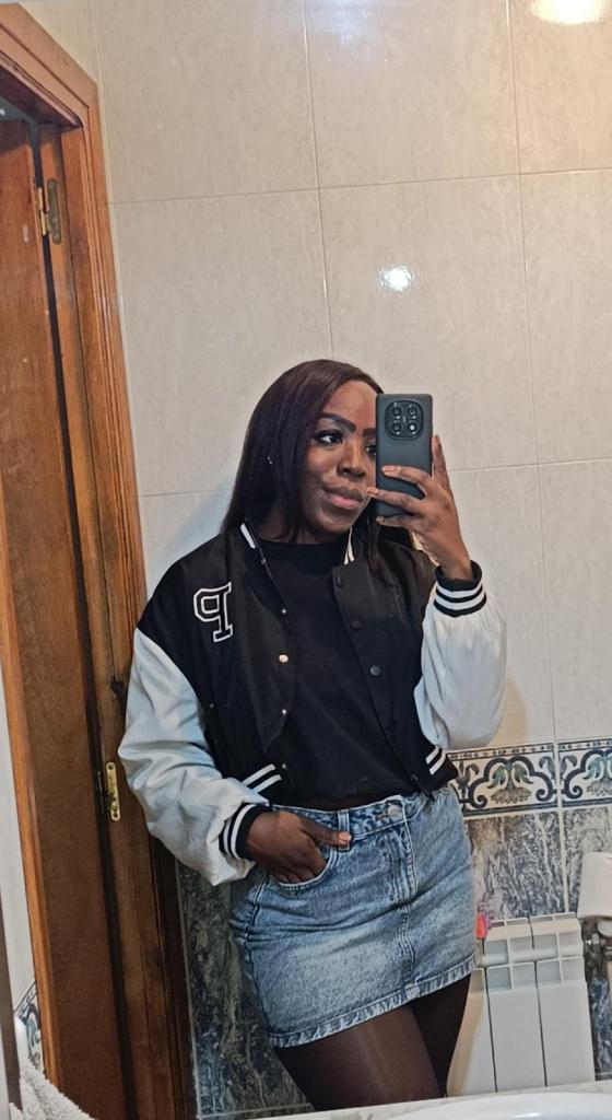 Chica busca chico en Asturias: 