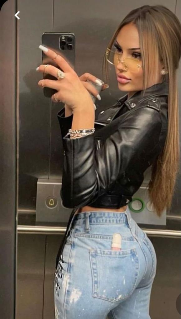 Chica busca chico en Mallorca: Chica busca chico