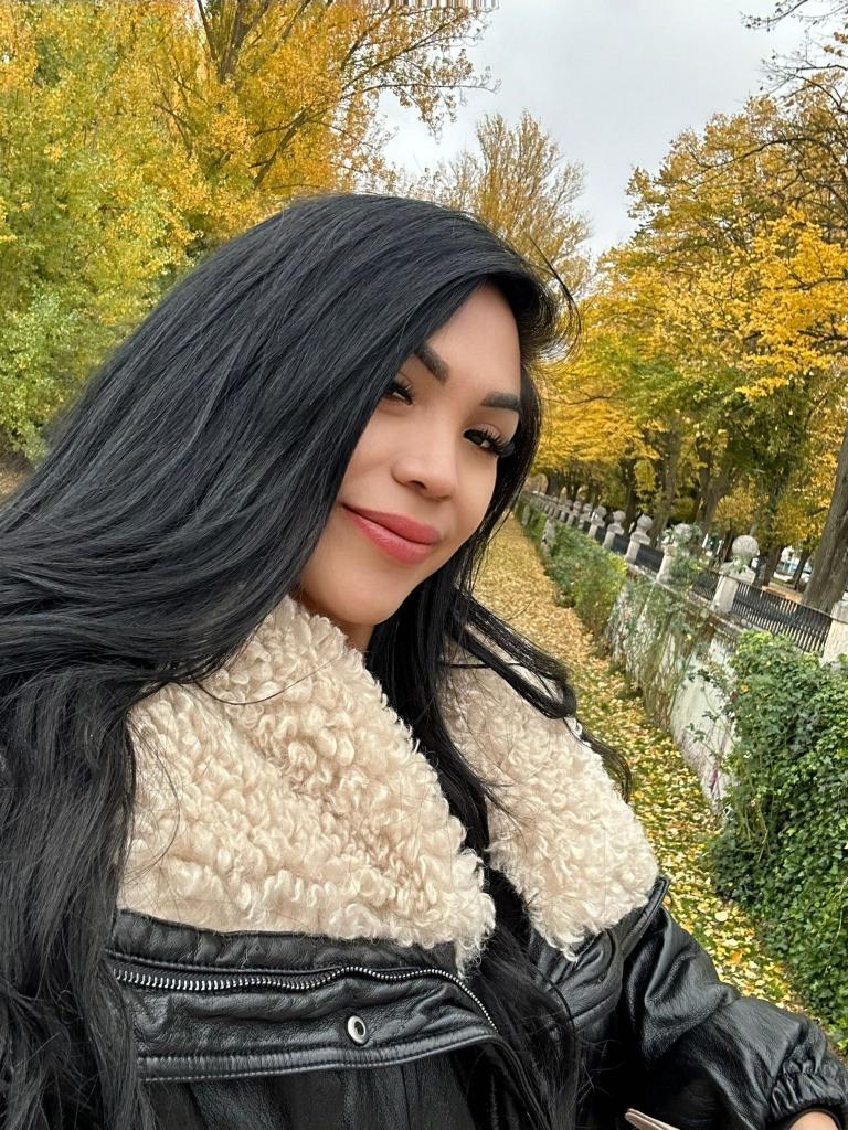 614704712: Transexual en Barcelona