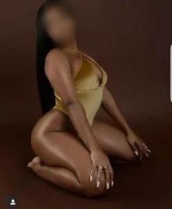 612294426: Chica busca chico en Cádiz