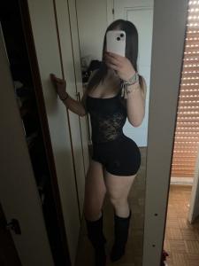 642392434: Chica busca chico en León