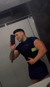 663780321: Chico busca chica en Murcia