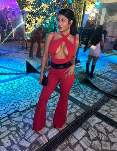 610142807: Chica busca chico en Sevilla